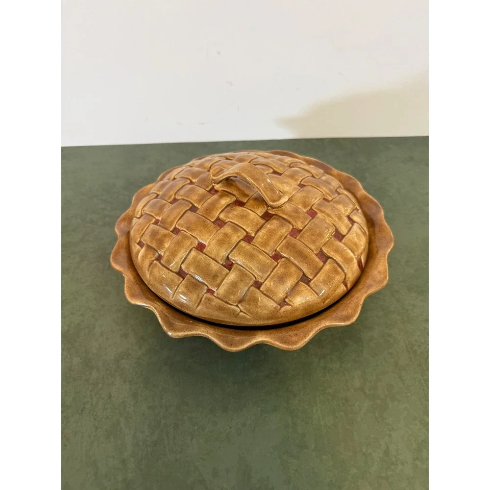 Vintage 1982 Ceramic Cherry Pie Baker with Lattice Lid